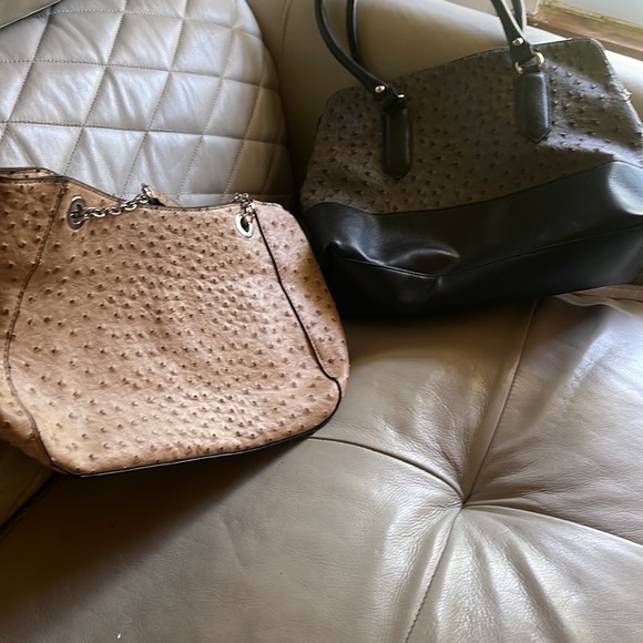 Handbags - Picture 4 of 4